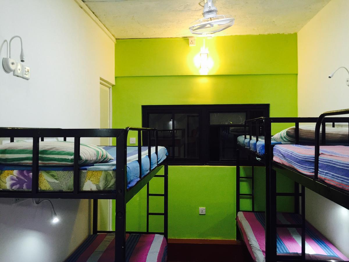 Downtown Monkey Backpackers * Kolombo